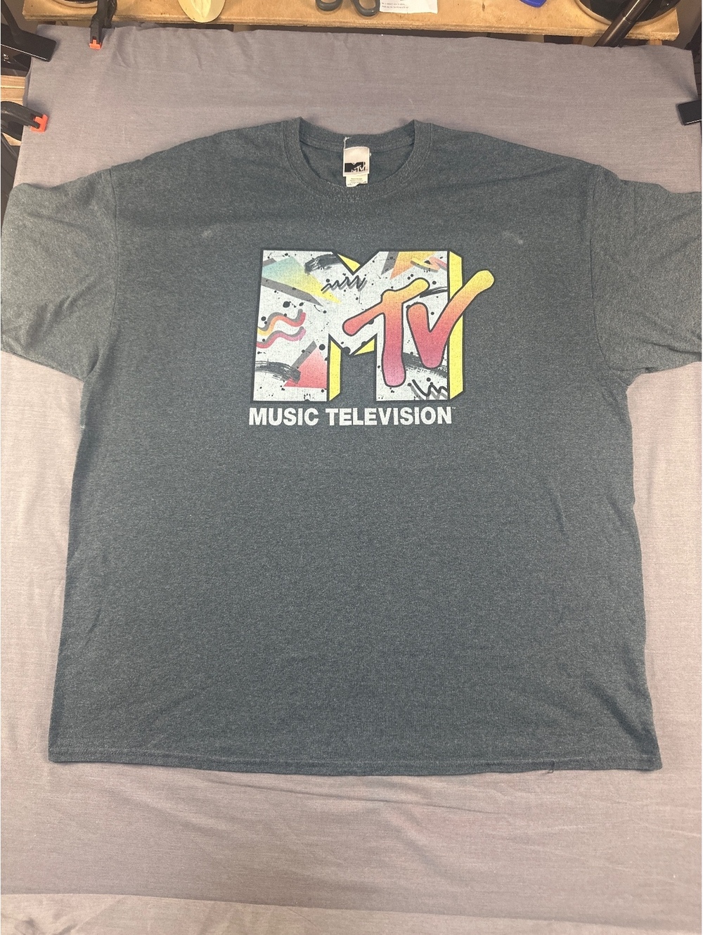 MTV Gray Music Television Graphic T-Shirt Size 2XL Cotton Blend